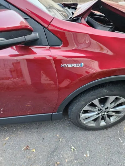 2017 Toyota RAV4 VIN:
