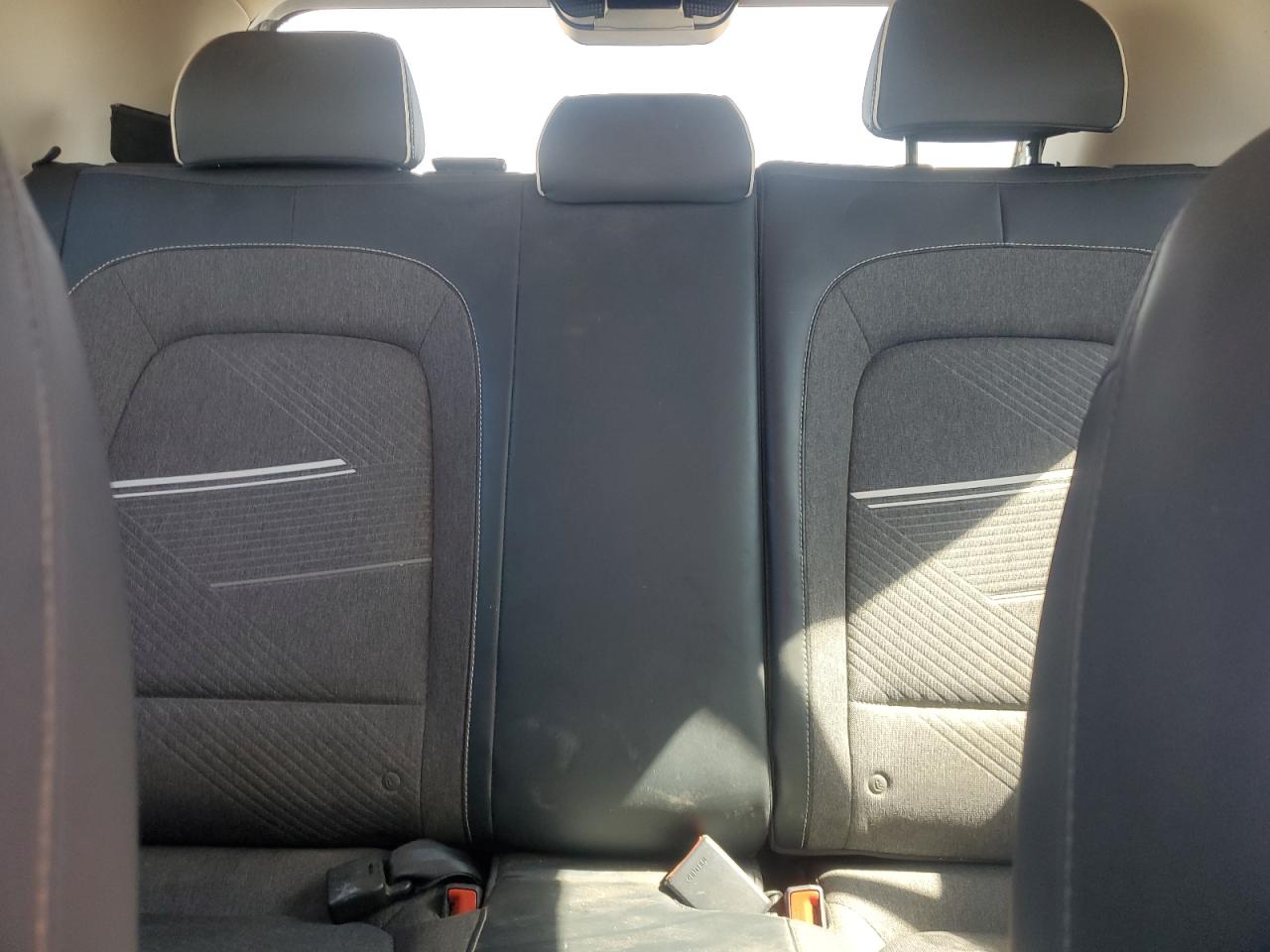 2022 HYUNDAI VENUE SEL VIN:KMHRC8A35NU153460