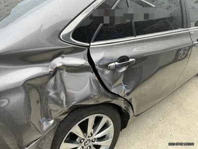 2015 Toyota Camry VIN: