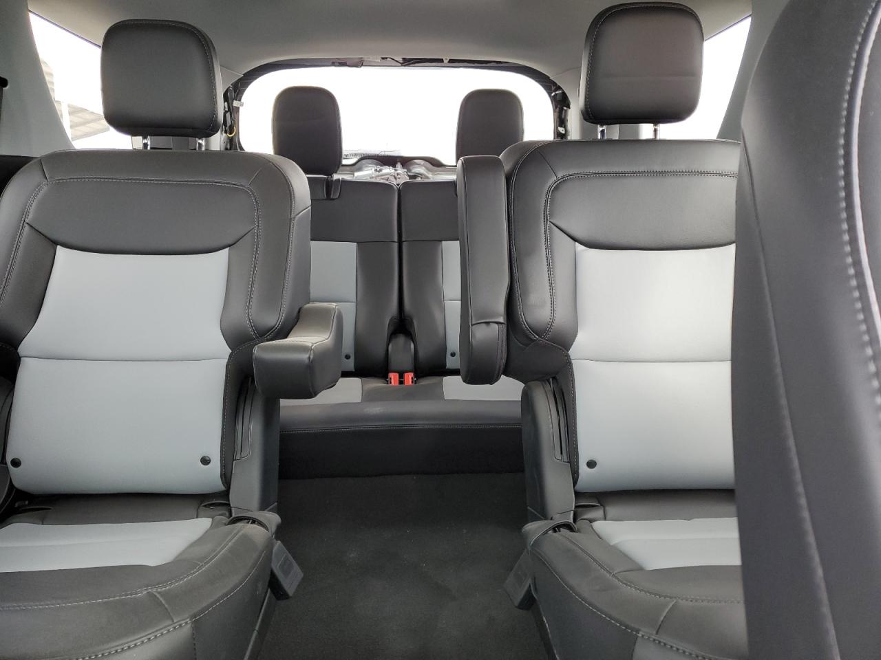 2024 FORD EXPLORER XLT VIN:1FMSK7DHXRGA32630