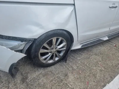 2018 Kia Carnival KNAME81ABKS533413 VIN:KNAME81ABKS533413