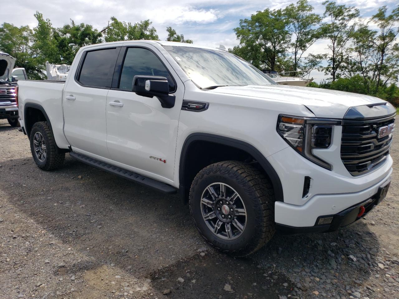 2024 GMC SIERRA K1500 AT4 VIN:1GTUUEE80RZ243544