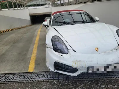 2015 Porsche Boxster VIN: