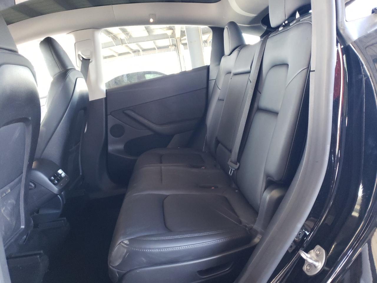 2023 TESLA MODEL Y  VIN:7SAYGAEEXPF772075
