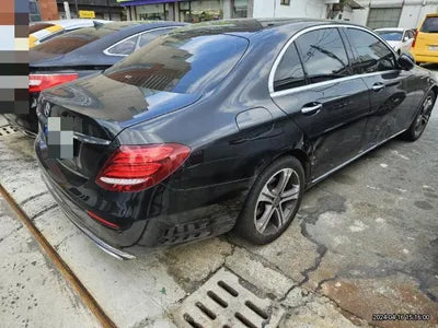 2019 Mercedes-Benz E 220 VIN: