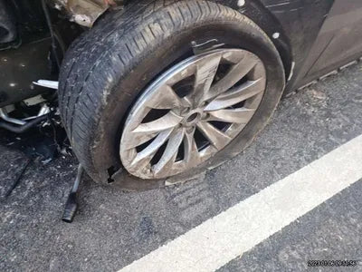 2020 Tesla Model X 5YJXCAE22LF288504 VIN:5YJXCAE22LF288504