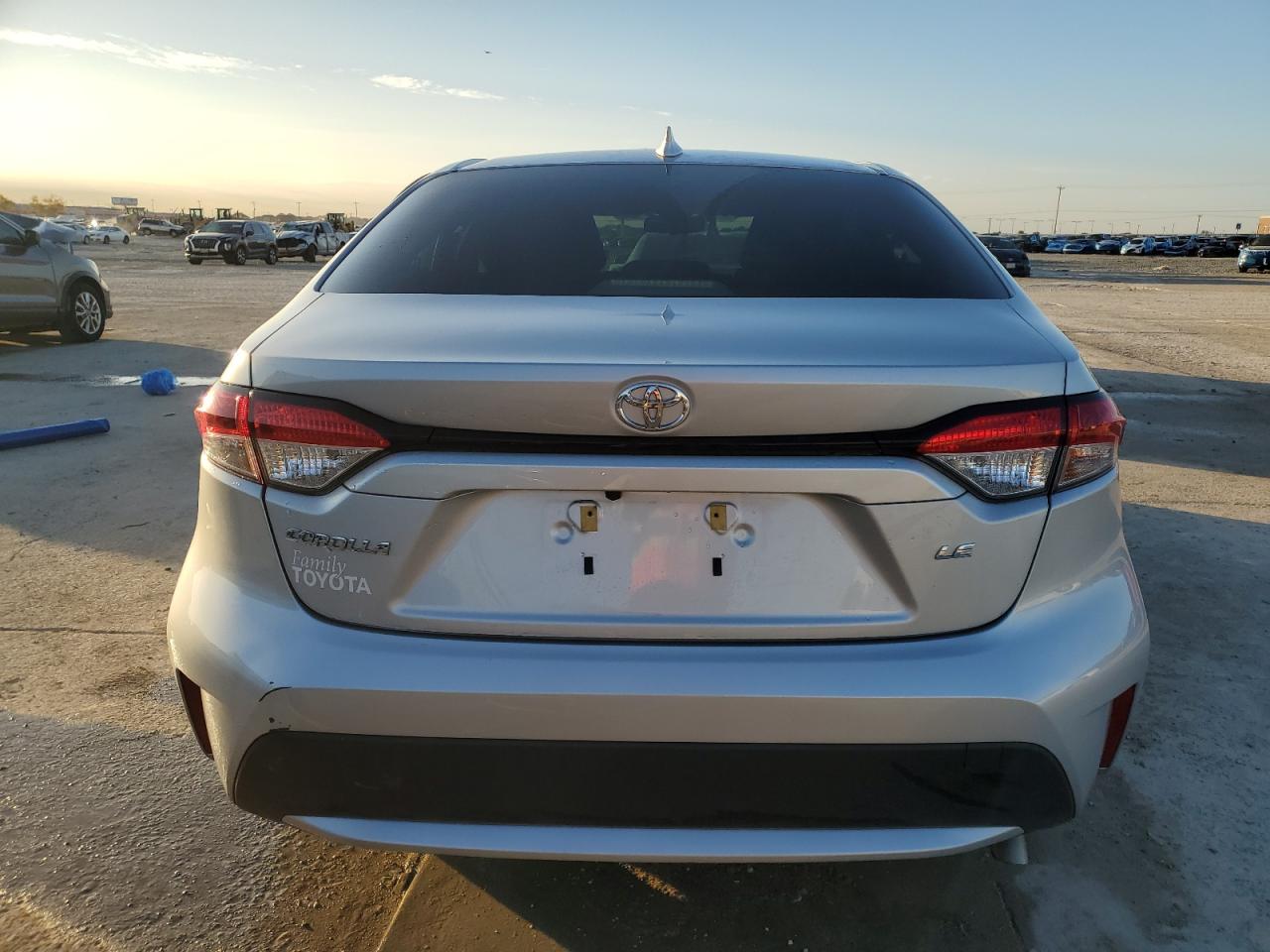 2022 TOYOTA COROLLA LE VIN:JTDEPMAE9NJ202050