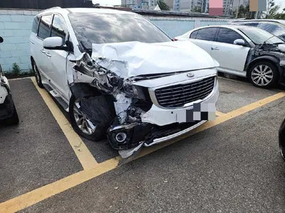 2017 Kia Carnival VIN: