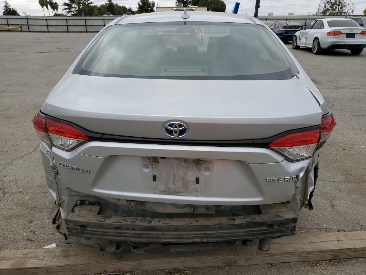 2022 TOYOTA COROLLA LE VIN:JTDEAMDE5NJ049101