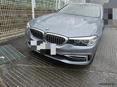 2019 BMW 520 VIN: