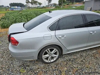 2014 Volkswagen Passat VIN: