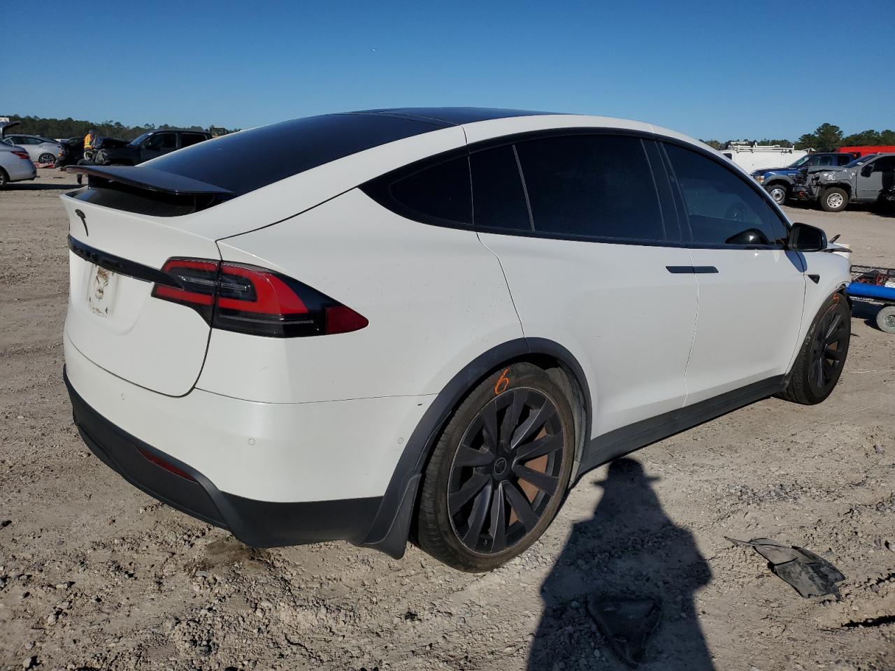 2022 TESLA MODEL X  VIN:7SAXCBE51NF328660