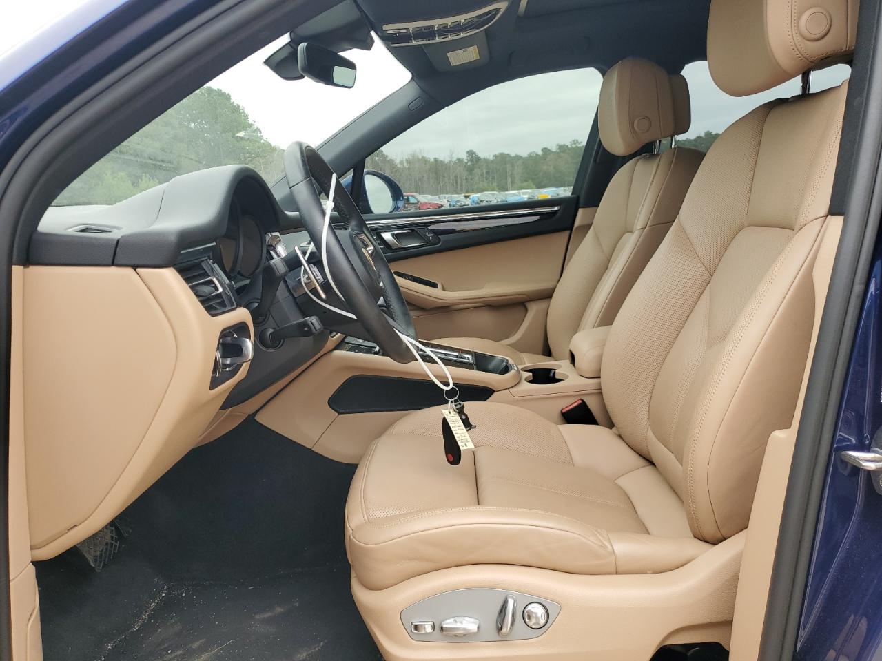 2022 PORSCHE MACAN  VIN:WP1AA2A55NLB00428