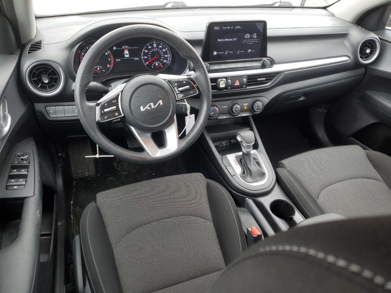2022 KIA FORTE FE VIN:3KPF24AD8NE499030