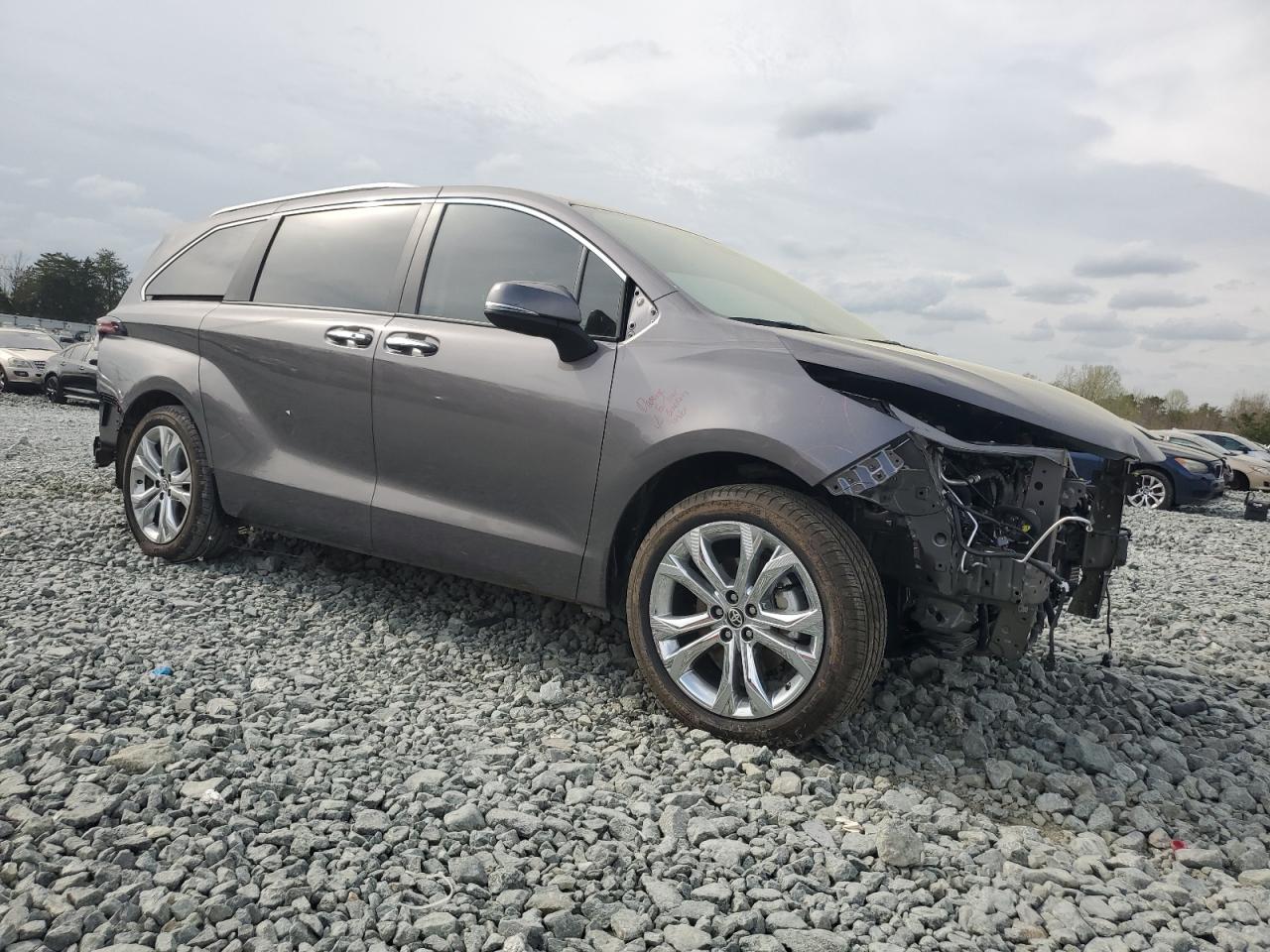 2024 TOYOTA SIENNA LIMITED VIN:5TDERKEC7RS222510