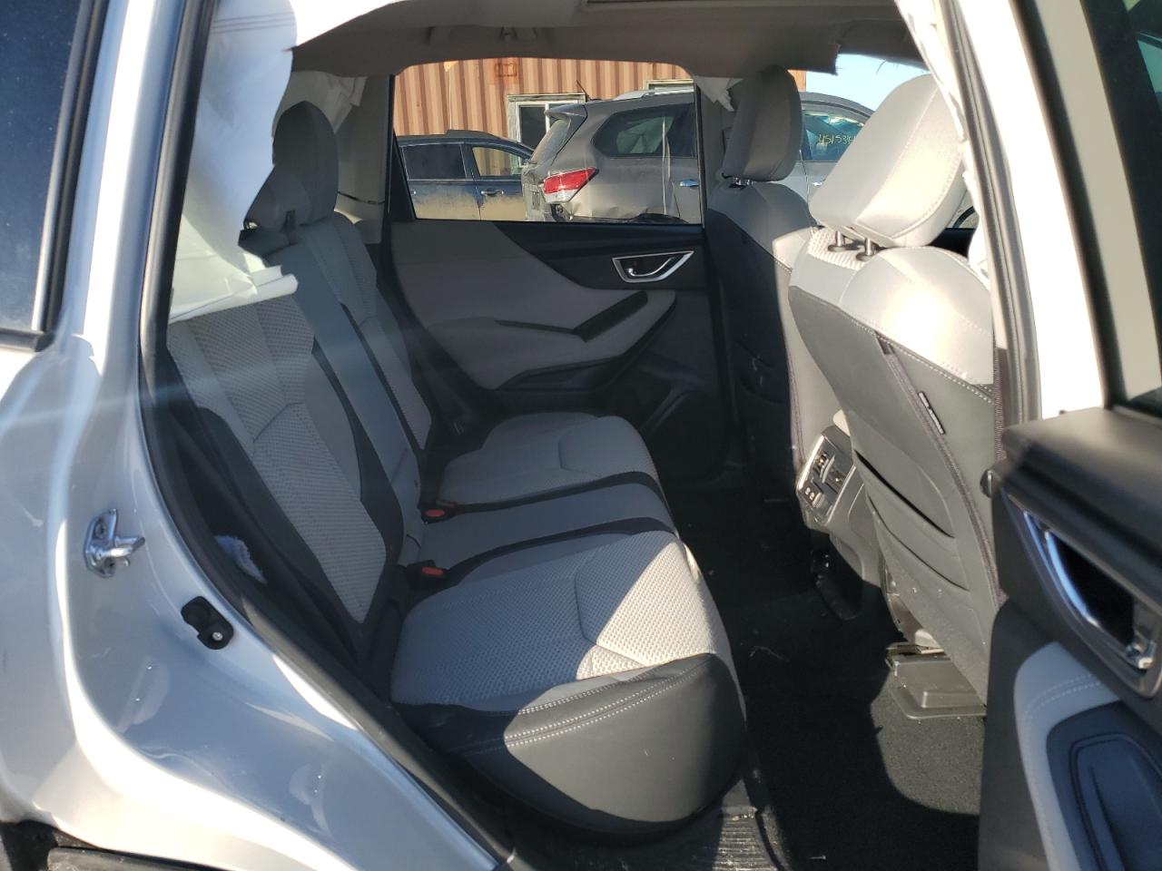 2024 SUBARU FORESTER PREMIUM VIN:JF2SKADC2RH449533