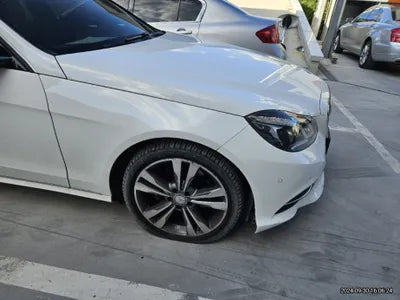 2014 Mercedes-Benz E 300 VIN: