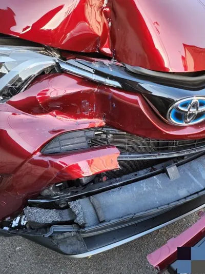 2017 Toyota RAV4 VIN: