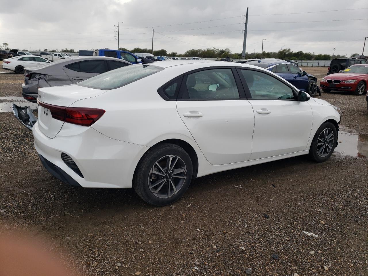 2023 KIA FORTE LX VIN:3KPF24AD2PE579667