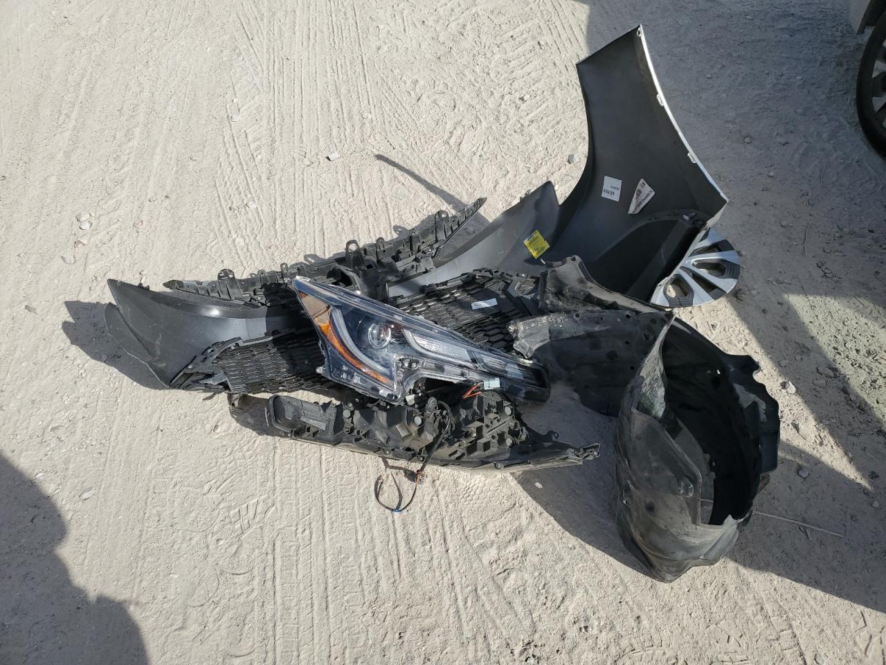 2022 TOYOTA COROLLA LE VIN:JTDEAMDEXNJ055122