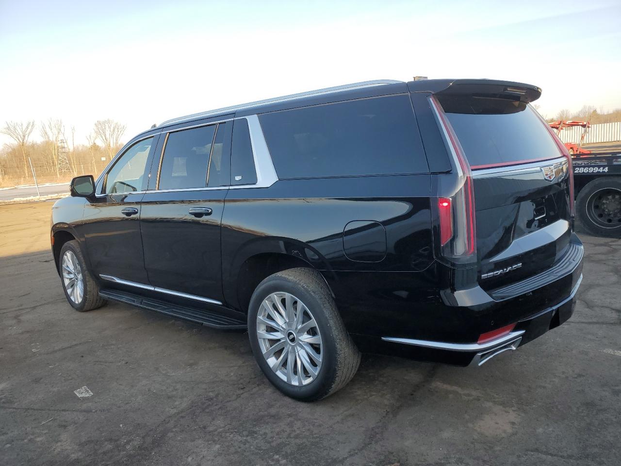 2024 CADILLAC ESCALADE ESV LUXURY VIN:1GYS4JKTXRR111331