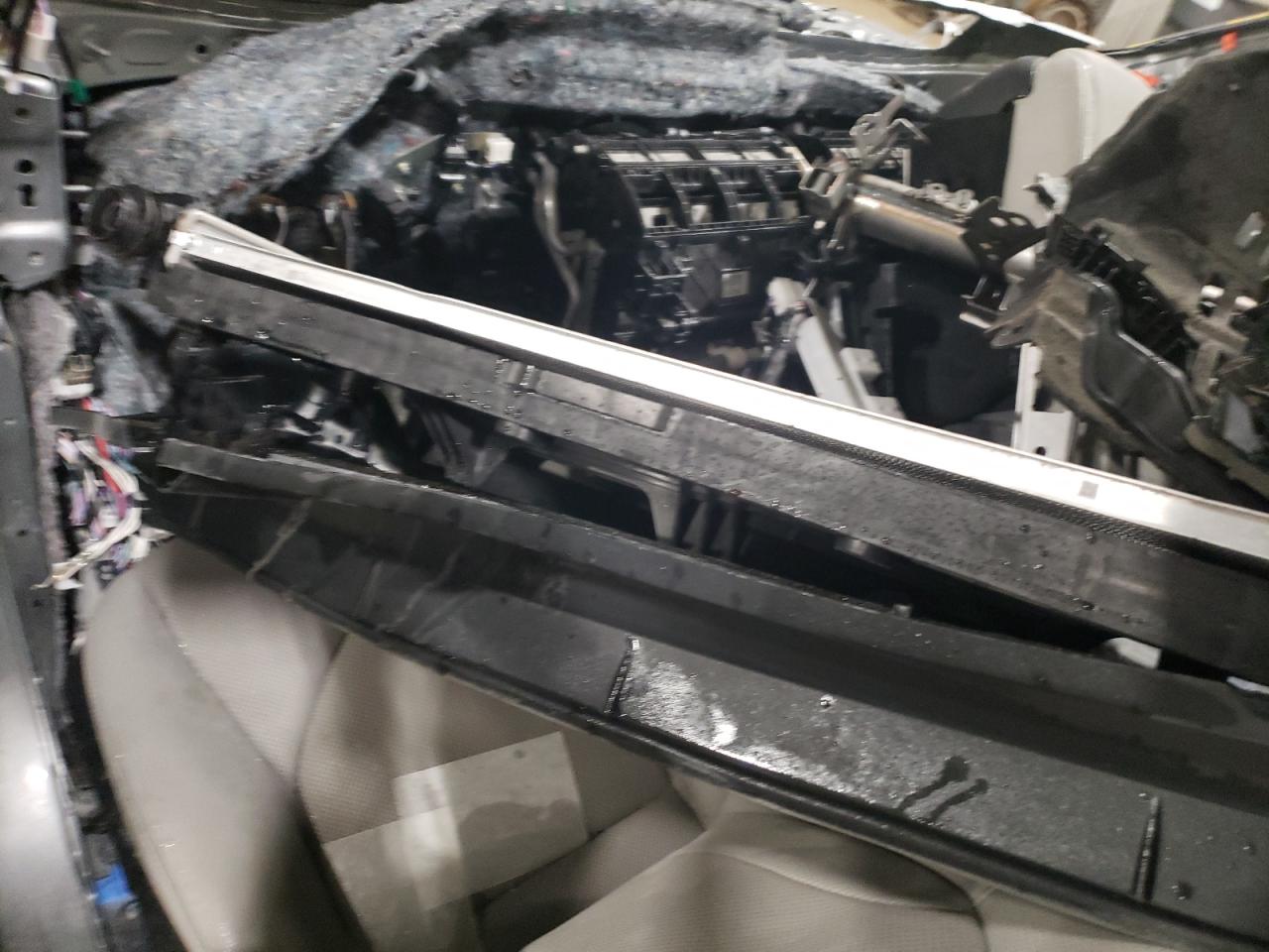 2024 TOYOTA GRAND HIGHLANDER XLE VIN:5TDACAB53RS018190