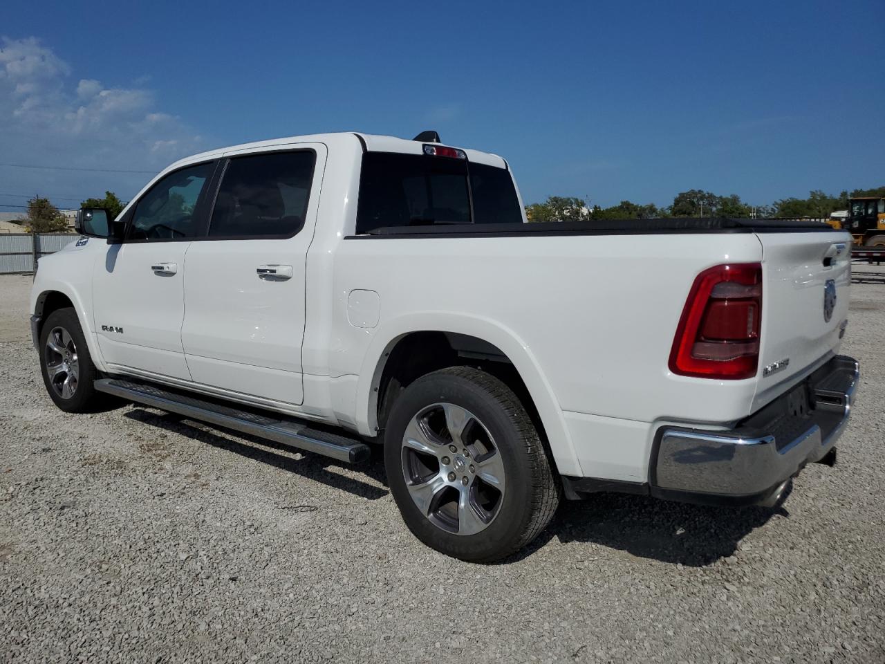 2022 RAM 1500 LARAMIE VIN:1C6SRFJT8NN363321