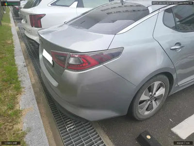 2015 Kia K5 KNAGN41CBFA091621 VIN:KNAGN41CBFA091621