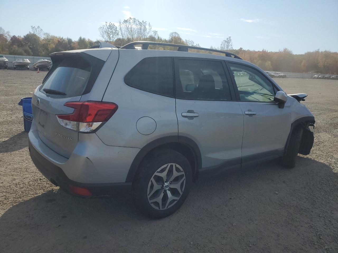 2022 SUBARU FORESTER PREMIUM VIN:JF2SKADC5NH463453