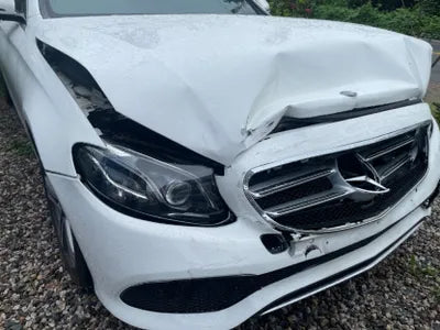 2016 Mercedes-Benz E 300 VIN: