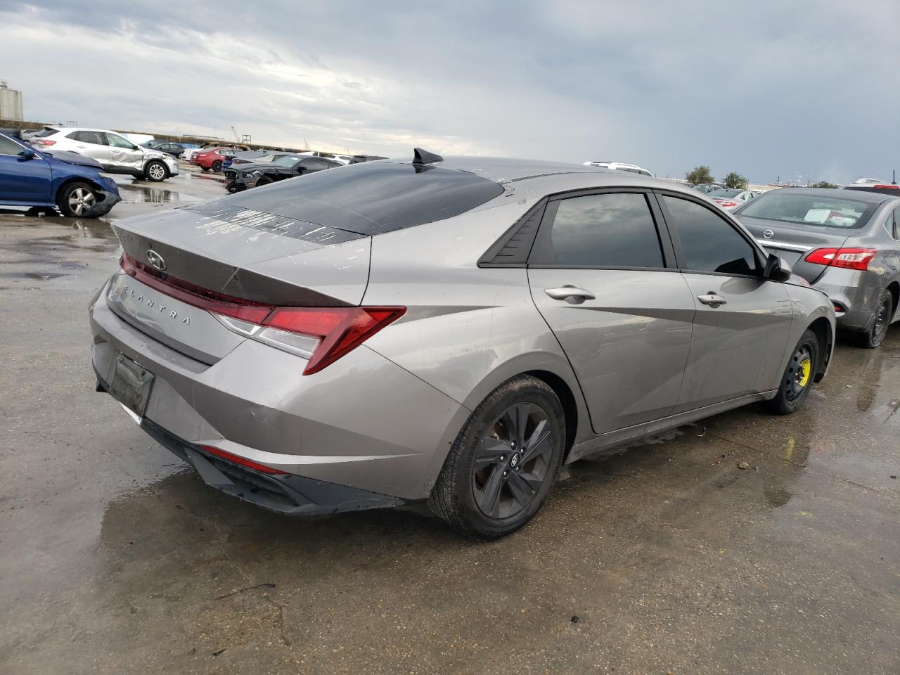 2022 HYUNDAI ELANTRA SEL VIN:KMHLM4AG0NU224689