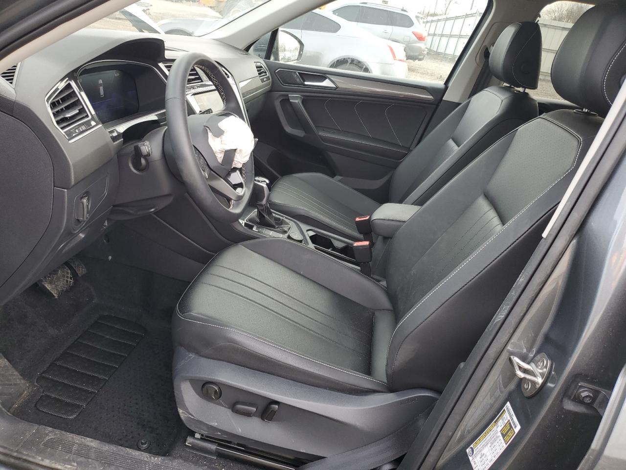 2024 VOLKSWAGEN TIGUAN SE VIN:3VVMB7AXXRM065661