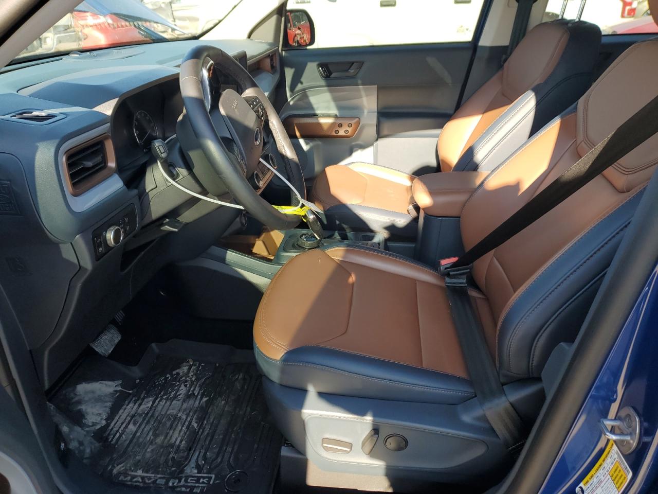2024 FORD MAVERICK LARIAT VIN:3FTTW8M33RRA52993