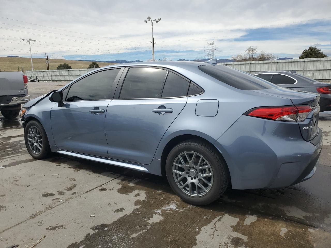 2022 TOYOTA COROLLA LE VIN:5YFEPMAE6NP389758