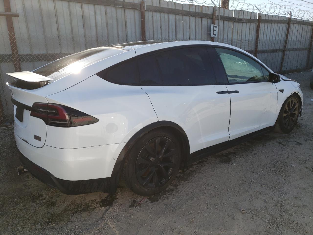 2022 TESLA MODEL X  VIN:7SAXCAE56NF342578