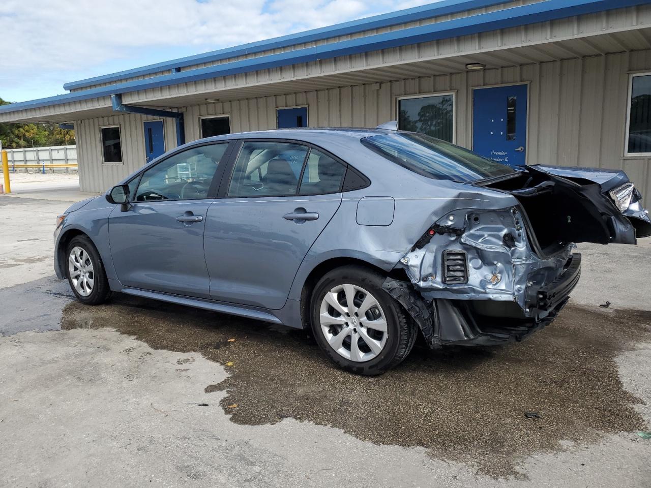 2022 TOYOTA COROLLA LE VIN:5YFEPMAE3NP360735