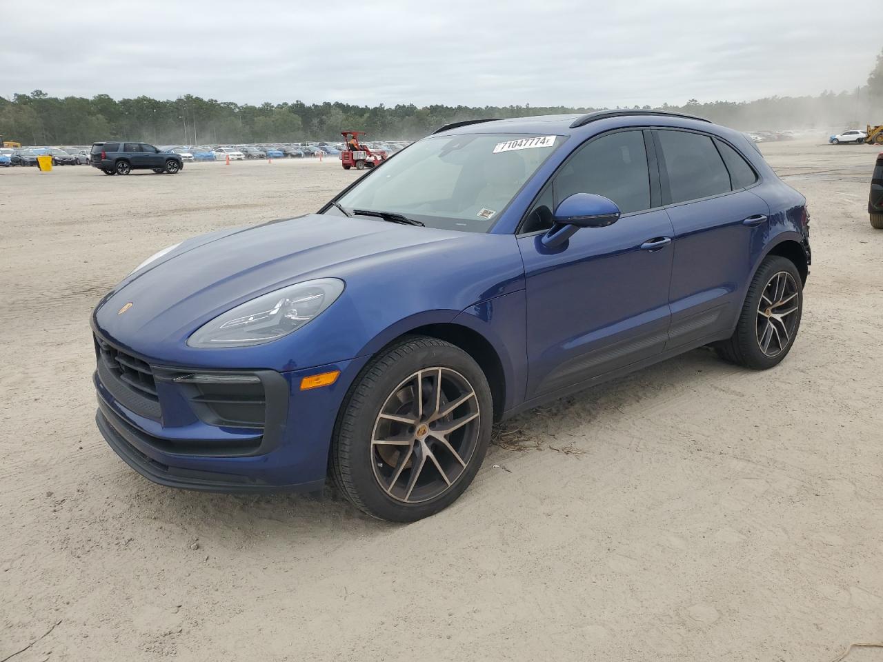 2022 PORSCHE MACAN  VIN:WP1AA2A55NLB00428