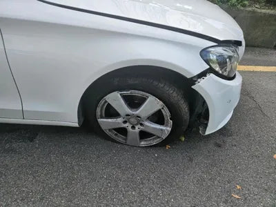 2015 Mercedes-Benz C 200 VIN: