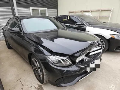 2019 Mercedes-Benz E 300 VIN: