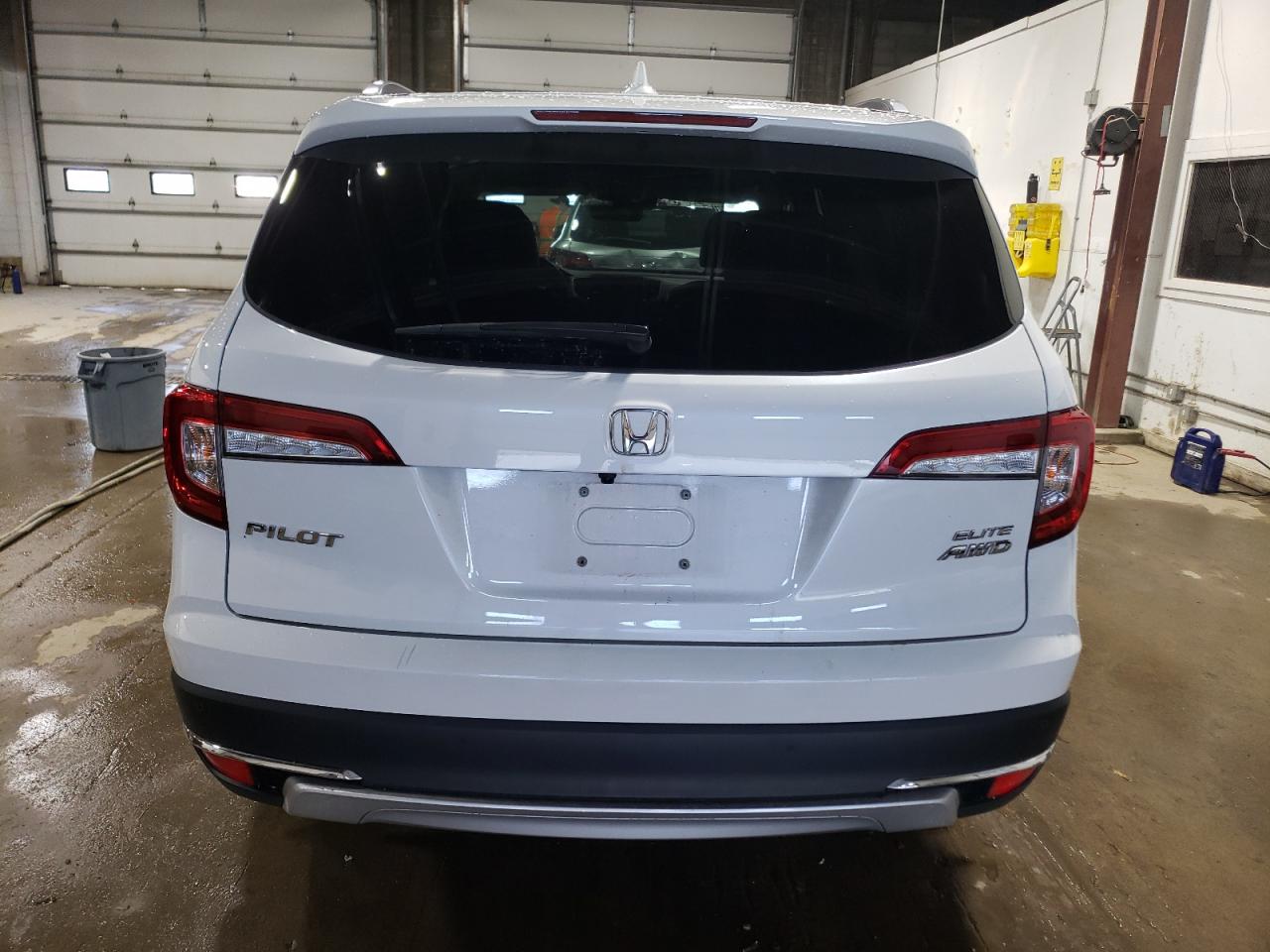 2022 HONDA PILOT ELITE VIN:5FNYF6H00NB025854