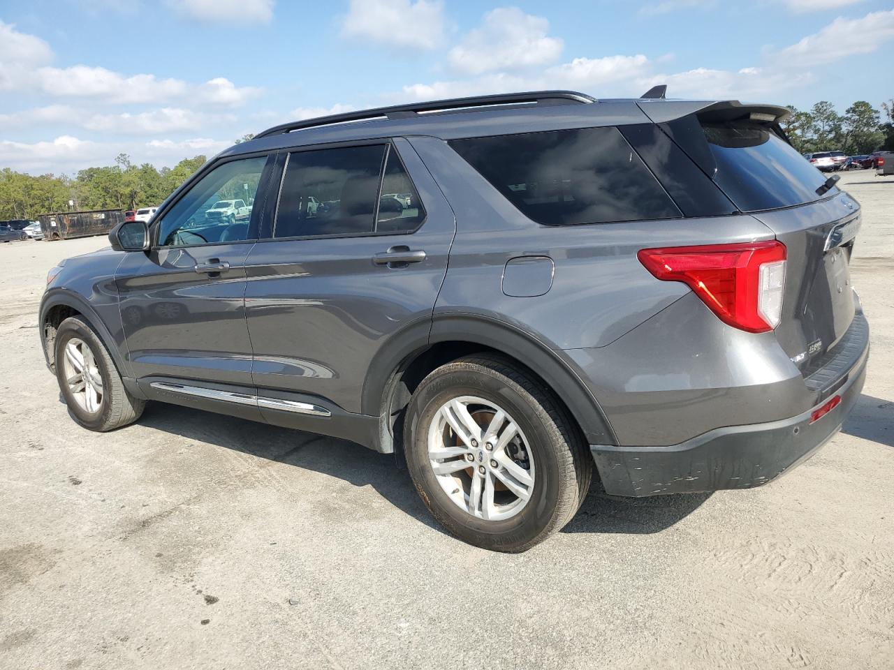 2022 FORD EXPLORER XLT VIN:1FMSK7DH6NGA19464