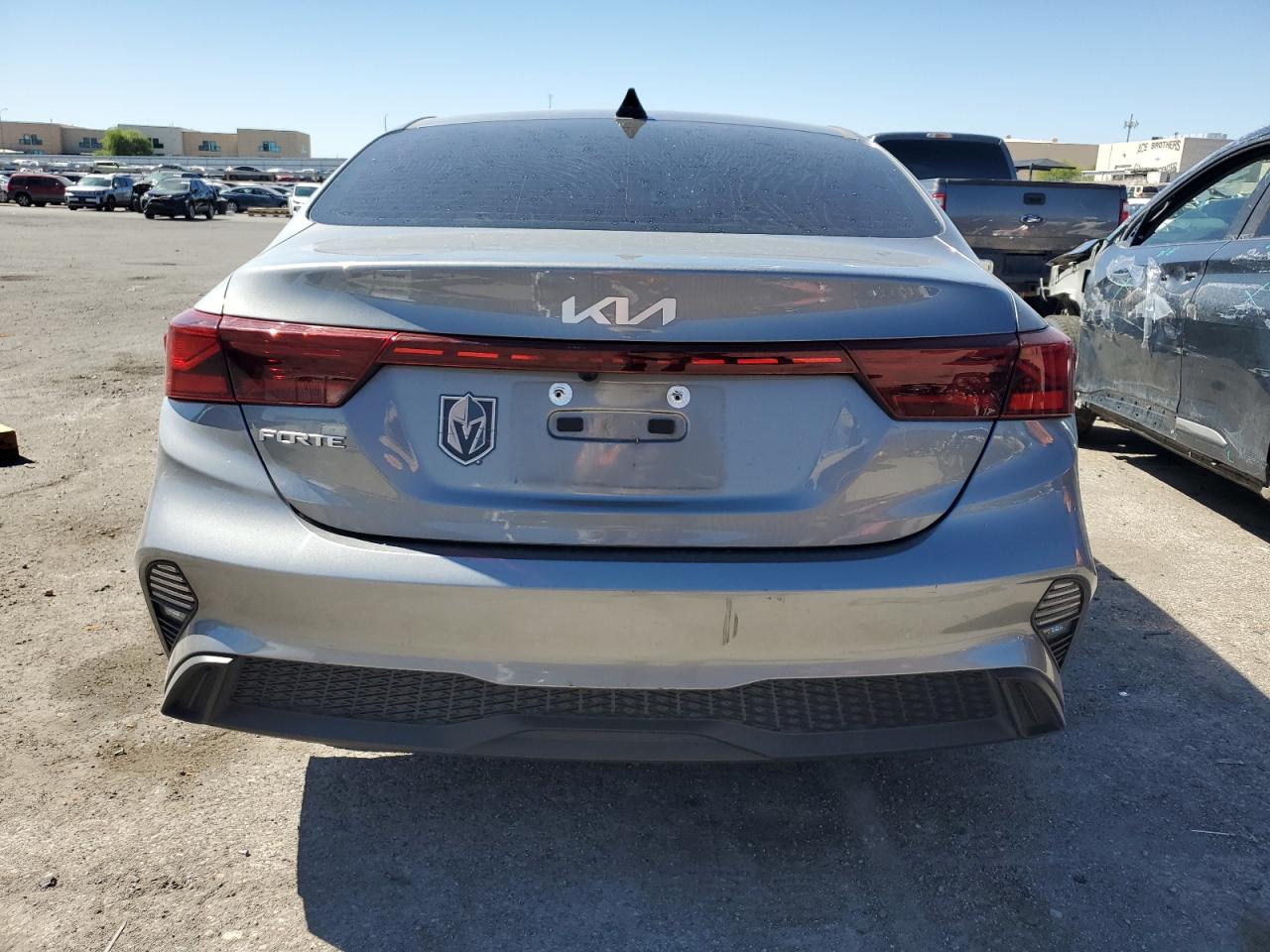 2022 KIA FORTE FE VIN:3KPF24AD4NE429055