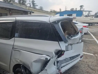 2018 Kia Carnival KNAME81ABKS533413 VIN:KNAME81ABKS533413