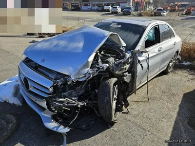 2015 Mercedes-Benz C 200 VIN: