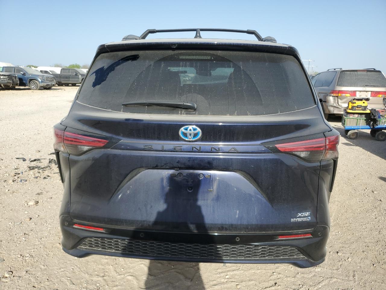 2024 TOYOTA SIENNA XSE VIN:5TDXRKECXRS217830