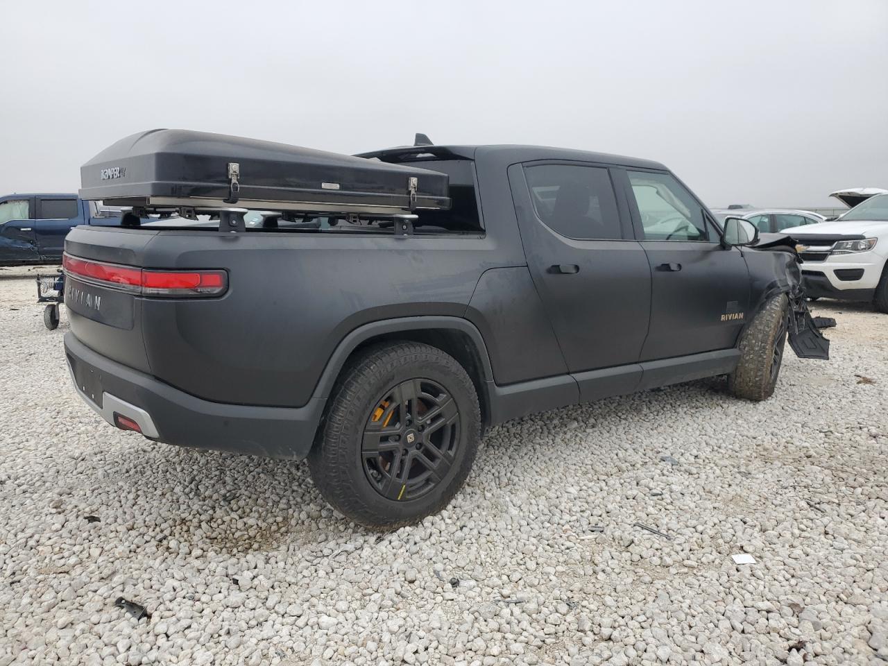 2022 RIVIAN R1T ADVENTURE VIN:7FCTGAAA5NN015734