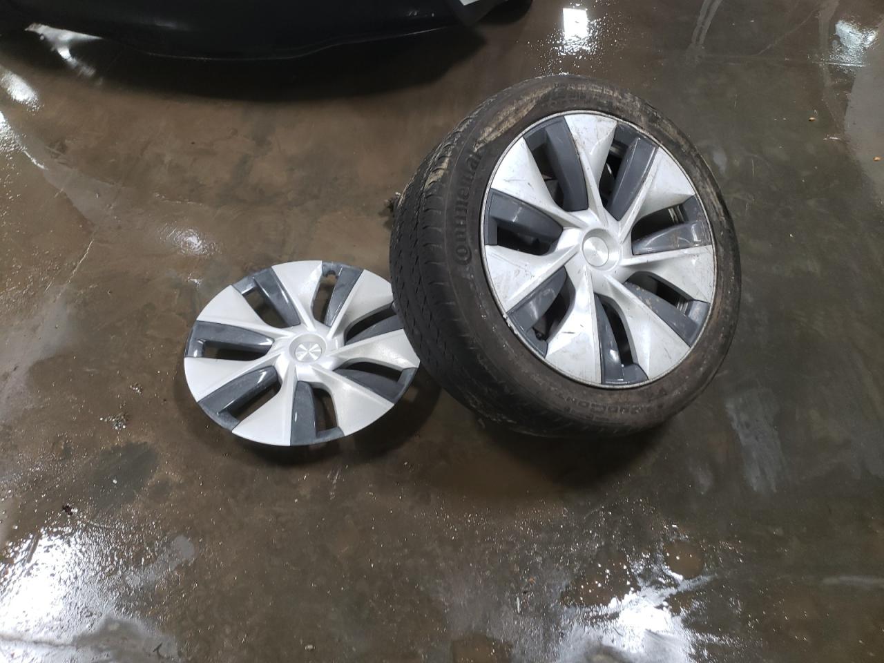 2022 TESLA MODEL Y  VIN:7SAYGDEEXNF324434