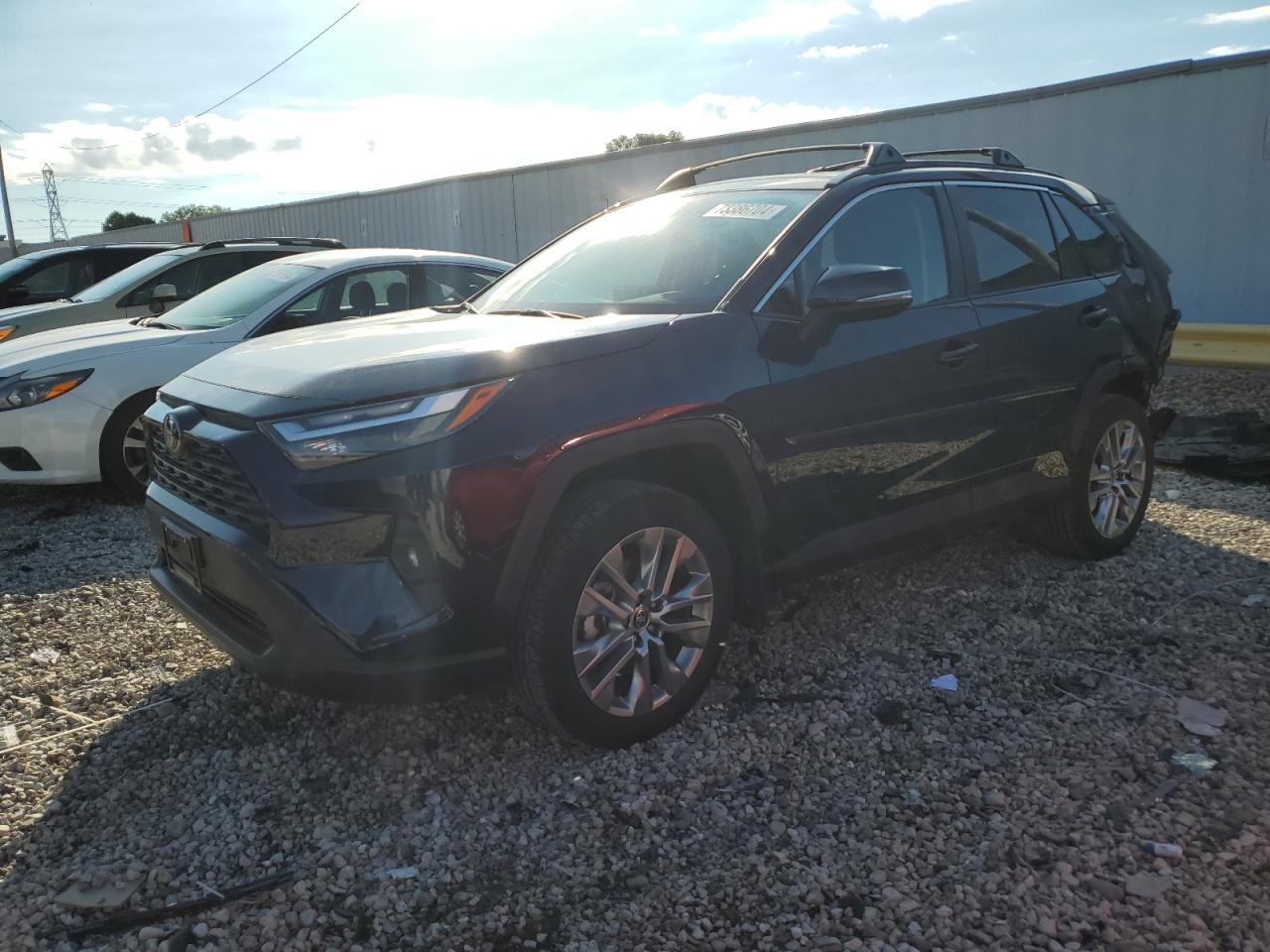 2022 TOYOTA RAV4 XLE PREMIUM VIN:2T3A1RFV2NW328970