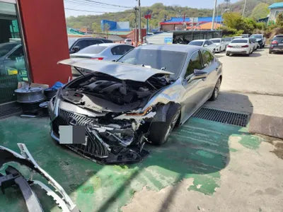 2019 Lexus ES 300 VIN: