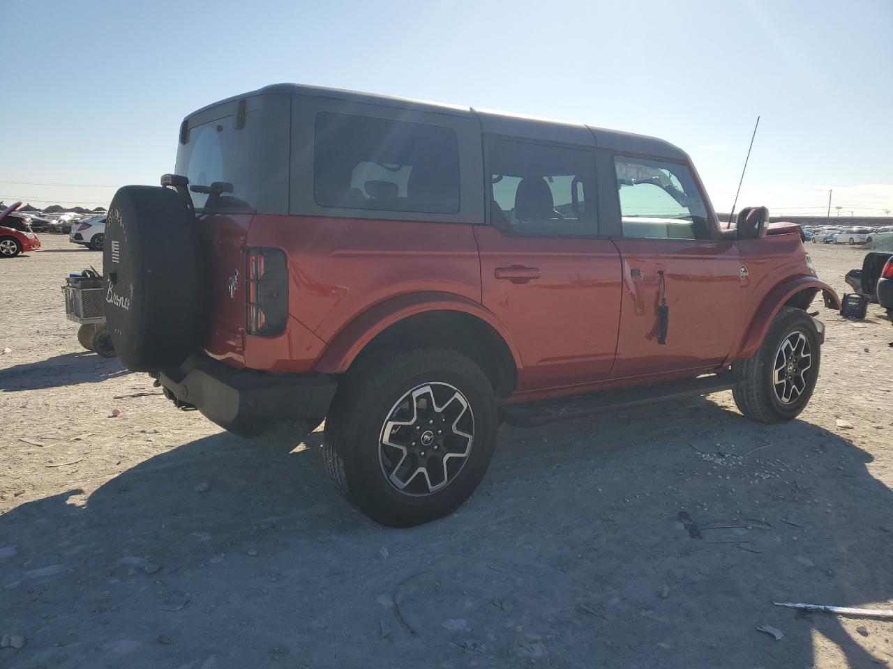 2023 FORD BRONCO BASE VIN:1FMEE5BP2PLB61761